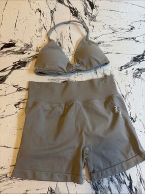 Women’s Athletic High-Waist Shorts in Olive Gray
